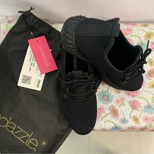 Shoe Dazzle Black Recycled Active Knit Tie up Original Bag Women’s Size 6 NWT